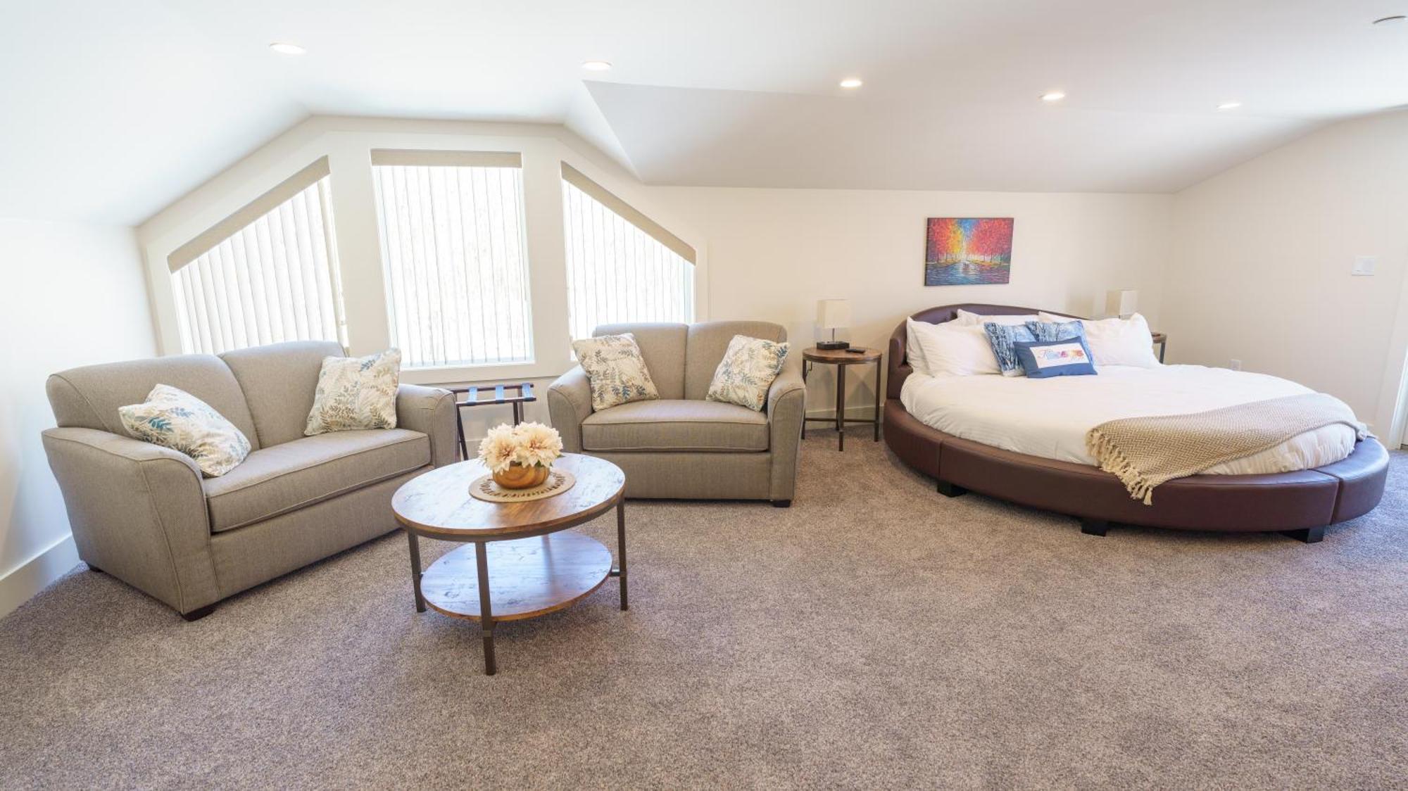 Four Seasons For Fun Bed & Breakfast Lakeville Екстер'єр фото